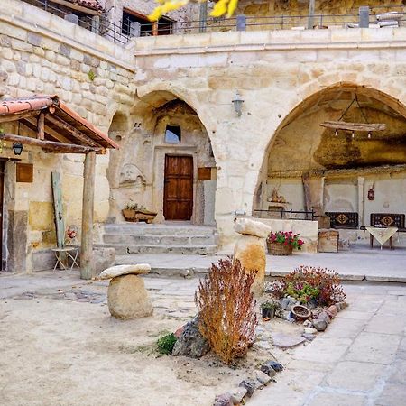 Gibos Cave Hotel Юргюп Екстериор снимка