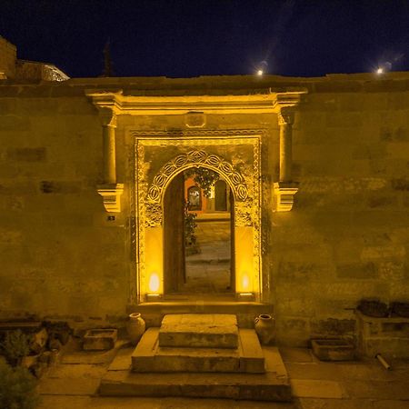 Gibos Cave Hotel Юргюп Екстериор снимка