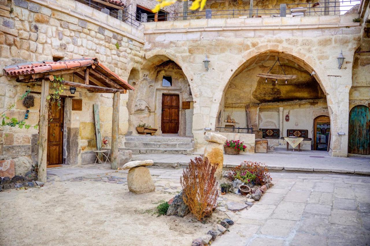 Gibos Cave Hotel Юргюп Екстериор снимка