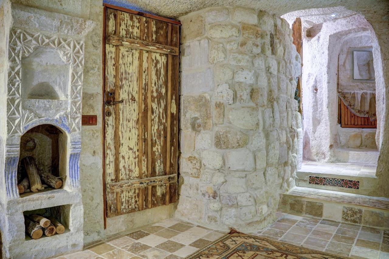 Gibos Cave Hotel Юргюп Екстериор снимка